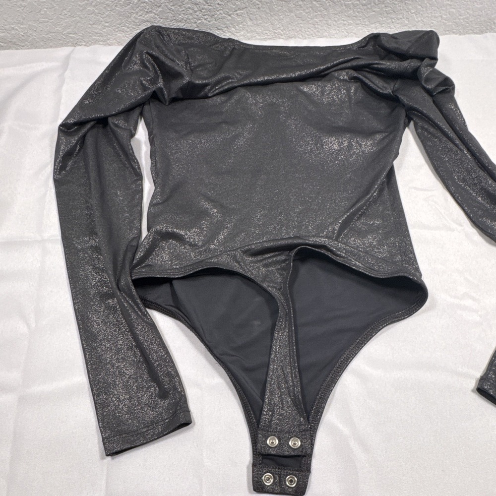 Express Body Contour Solid Gray Long Sleeve Snap Closure Bodysuit XS - Picture 4 of 4